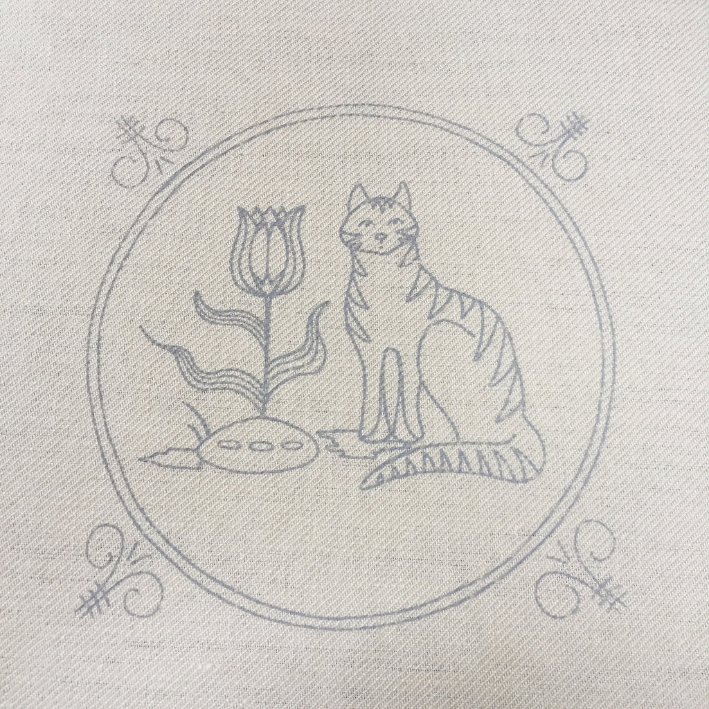Heritage Range (Delftware Cat & Tulip)