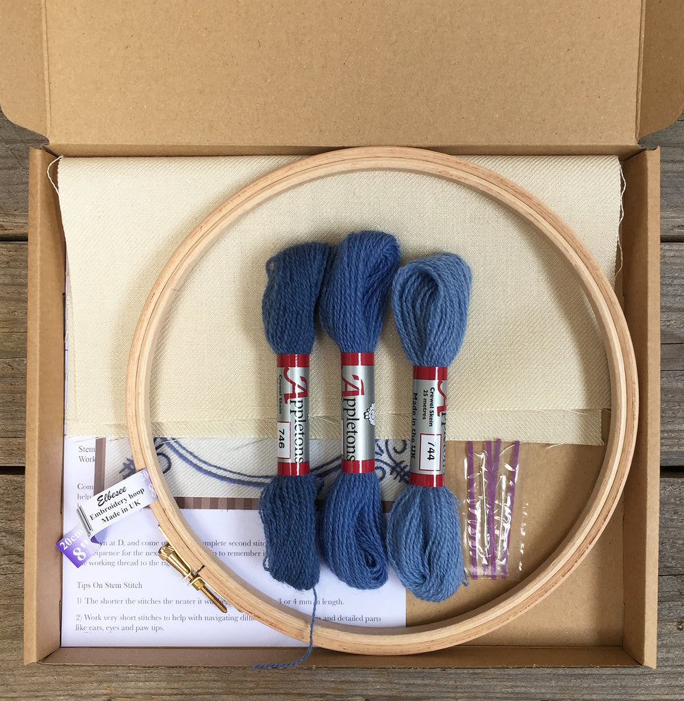 Heritage Range (Delftware) Unicorn Crewel Embroidery Kit