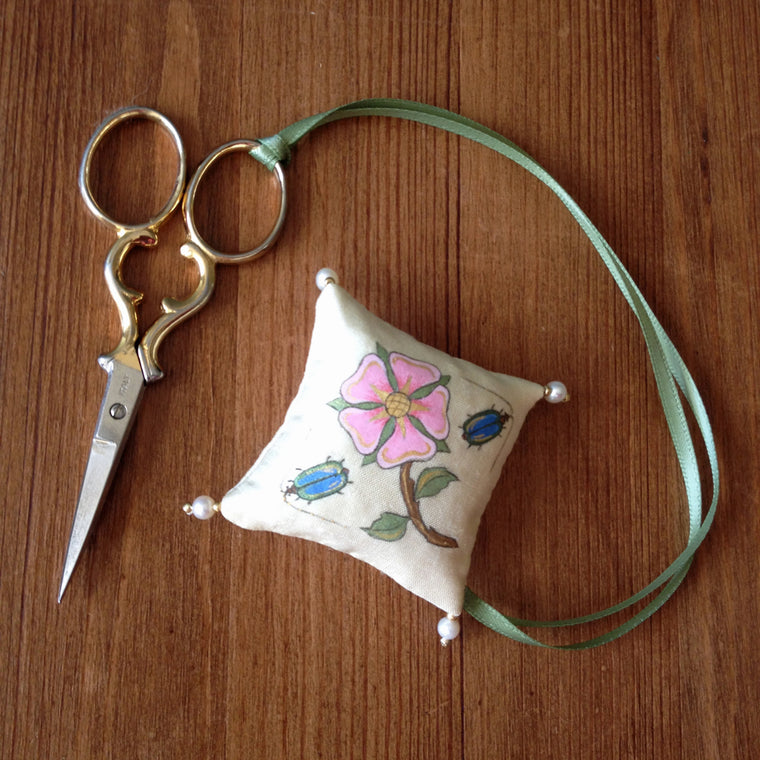 Hand Painted Scissor Fob With Real Pearls and Gold Beads